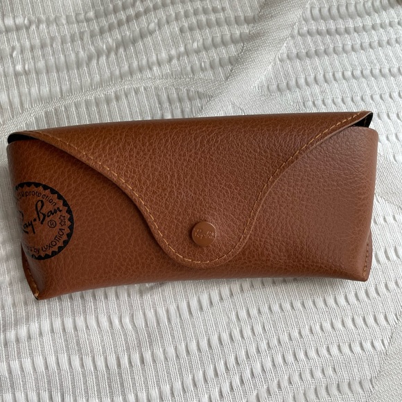 Ray-ban sunglasses - Picture 9 of 9